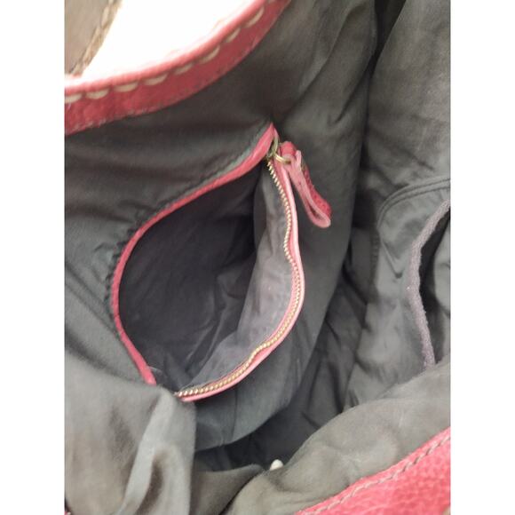 Lucky Brand Red Pebbled Leather Hobo Shoulder Bag - Picture 11 of 16